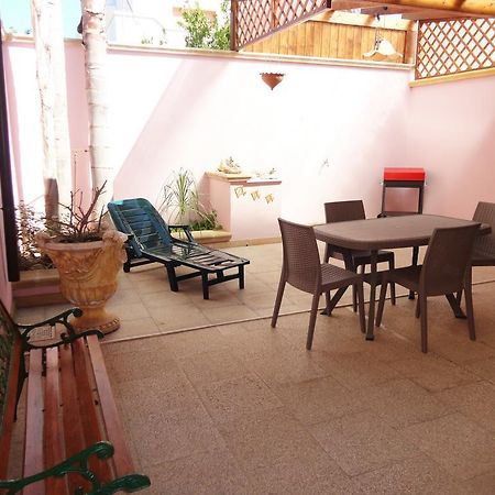 Casetta Indipendente Torre San Giovanni 103 Verso Sud 外观 照片
